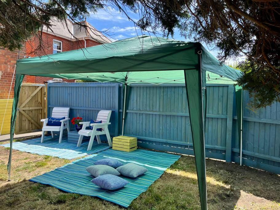 Beach Home With Garden, Close To New Forest Bournemouth Esterno foto